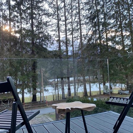 Pine Tree Holiday House กอซด์มาร์ทูลเย็ก ภายนอก รูปภาพ